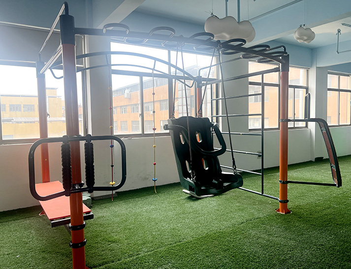 Уличные тренажеры